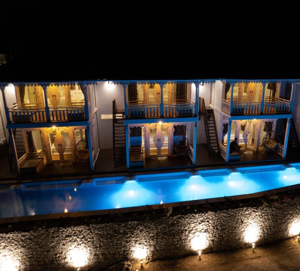 Mambo Hill Resort Toyapakeh Zewnętrze zdjęcie