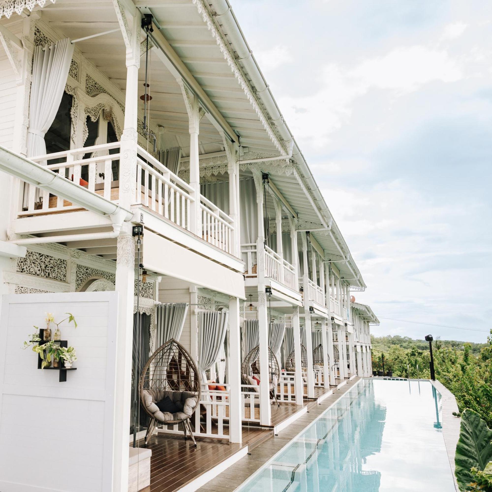 Mambo Hill Resort Toyapakeh Zewnętrze zdjęcie